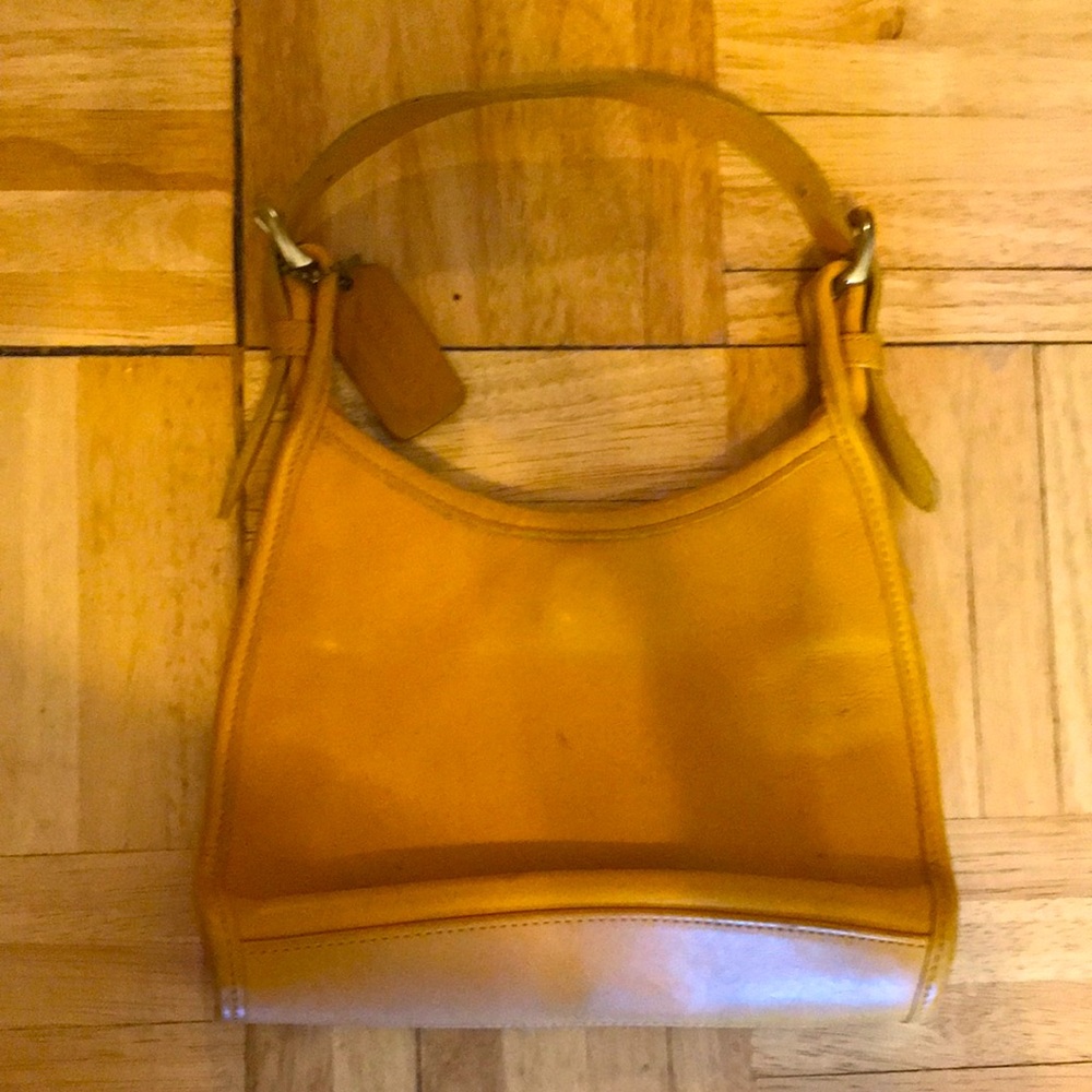 Vintage Mustard leather Coach small purse
